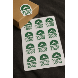 Autocollant personnalisé logo collé sur carton d’expédition – vinyle adhésif découpé à la forme
