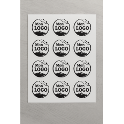 Fabrication d’autocollants personnalisés avec découpe à la forme – impression vinyle professionnelle