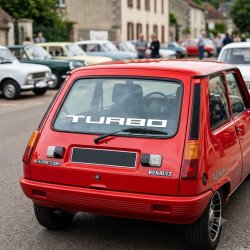 Sticker Turbo Lunette Renault 5 Alpine - Modèle 2 | Fun-Stickers.fr