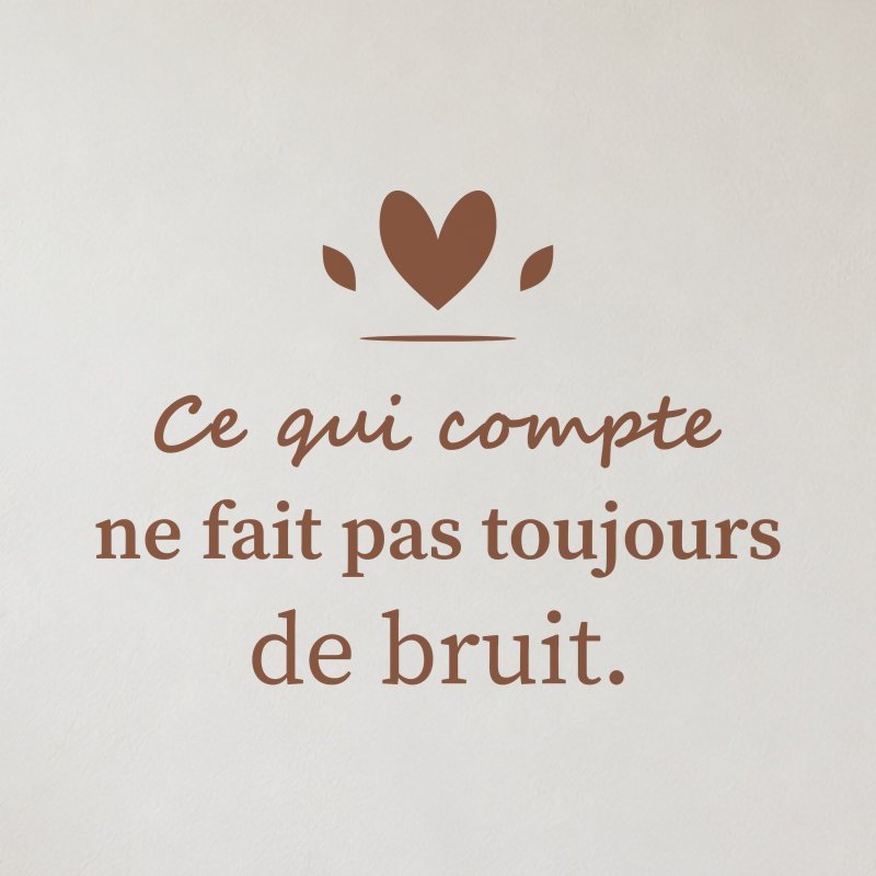 Sticker mural citation — L'essentiel demeure | Fun-Stickers